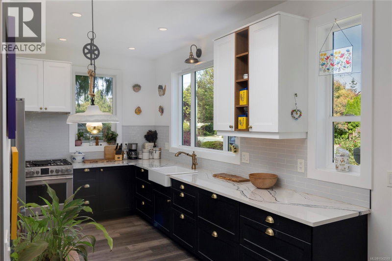 Image of home for listing MLS® 1042569