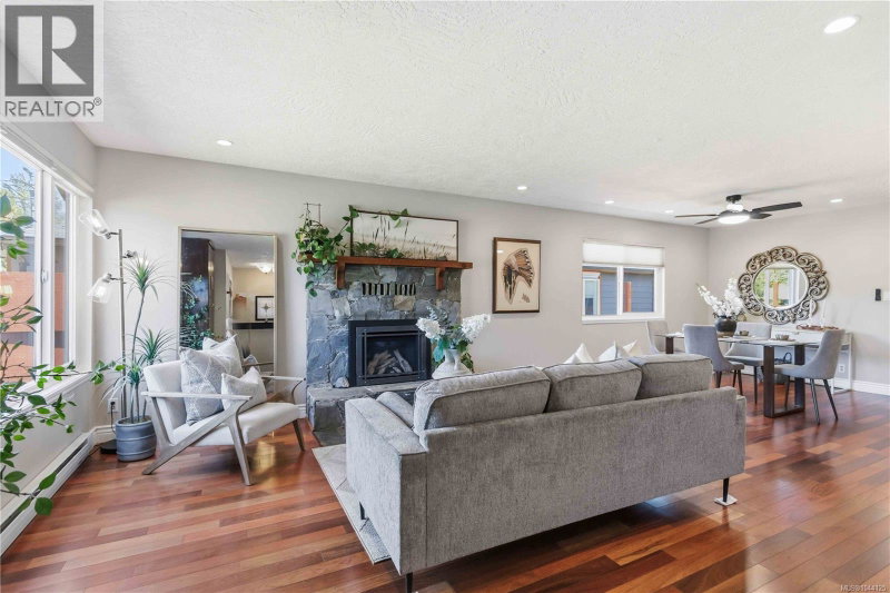 Image of home for listing MLS® 1044125
