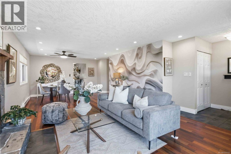 Image of home for listing MLS® 1044125