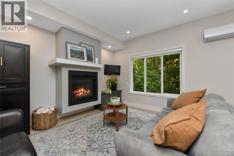 Image of home for listing MLS® 1046305