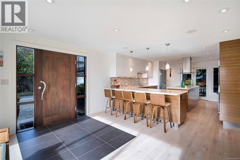 Image of home for listing MLS® 1047093