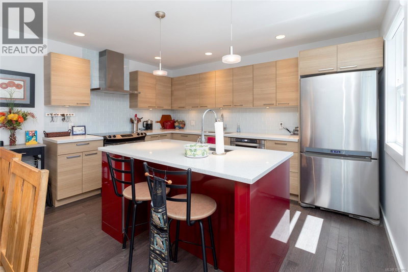 Image of home for listing MLS® 1048955