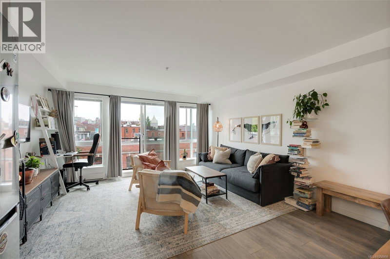 Image of home for listing MLS® 1050958