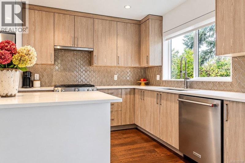 Image of home for listing MLS® 1051180