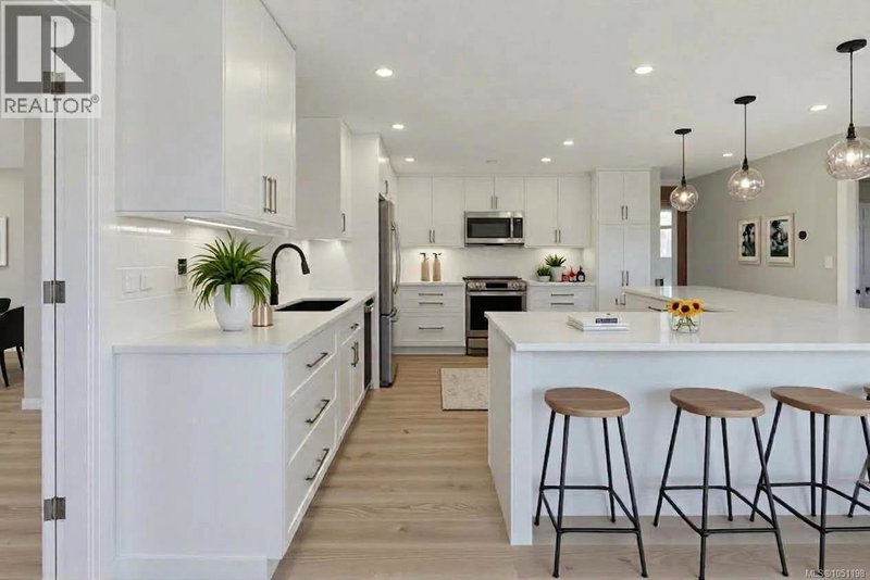 Image of home for listing MLS® 1051198