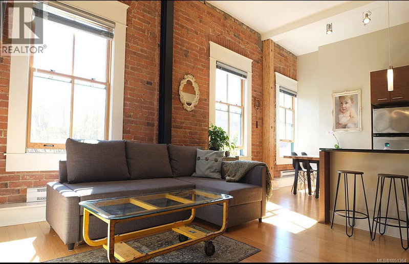Image of home for listing MLS® 1051364