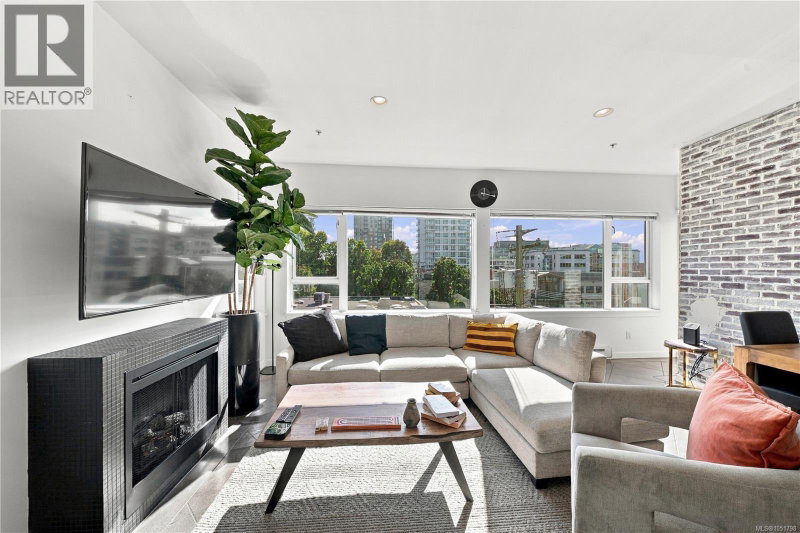 Image of home for listing MLS® 1051798