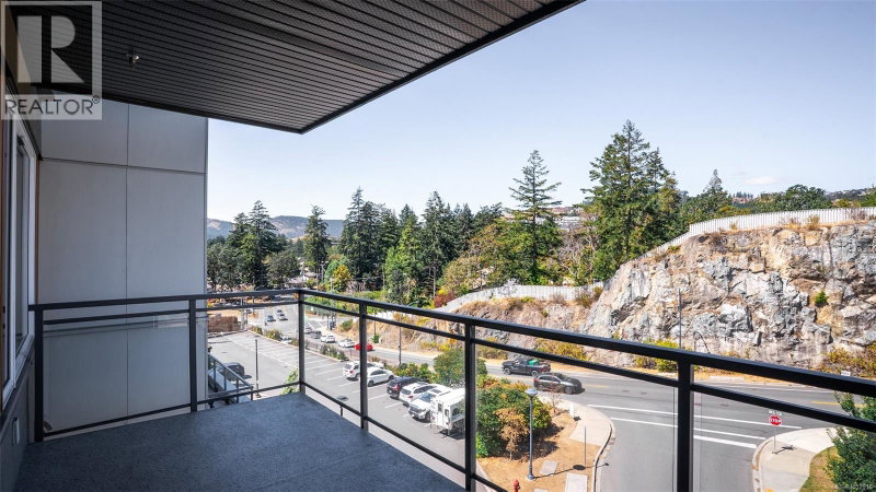 Image 1 of listing MLS® 1052016