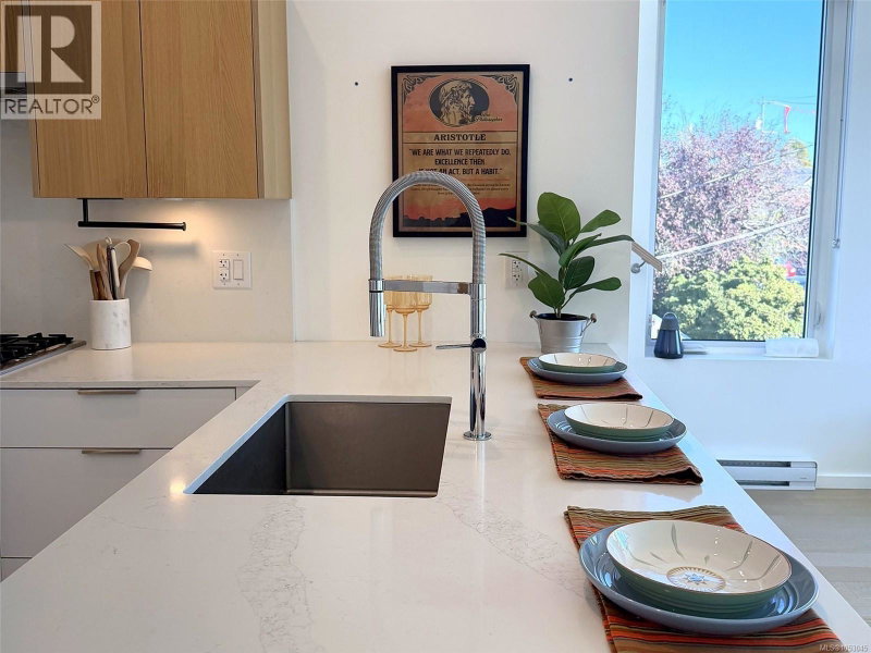 Image of home for listing MLS® 1053045