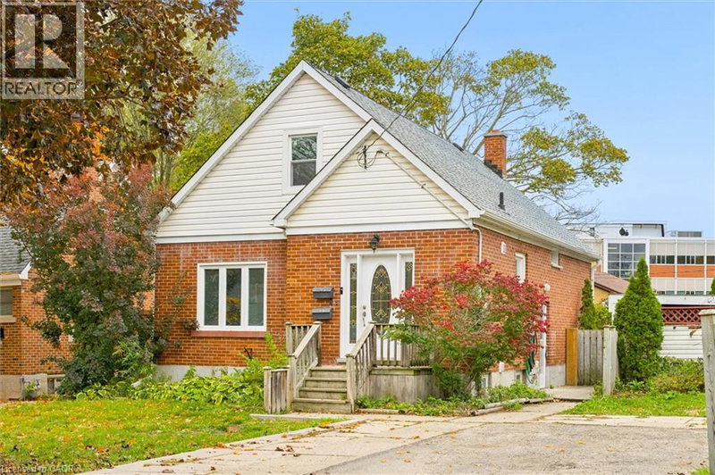 Image 1 of listing MLS® 40871947