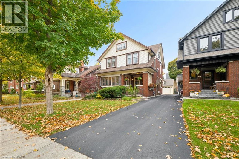 Image 2 of listing MLS® 40871953