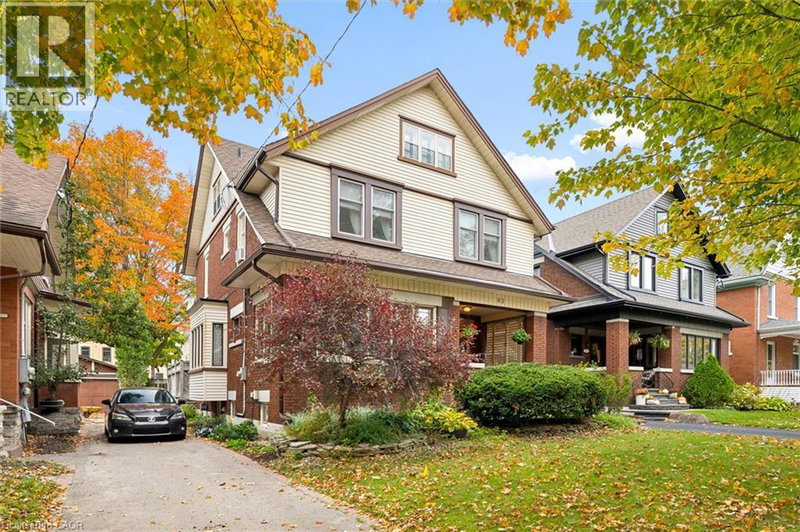Image 3 of listing MLS® 40871953