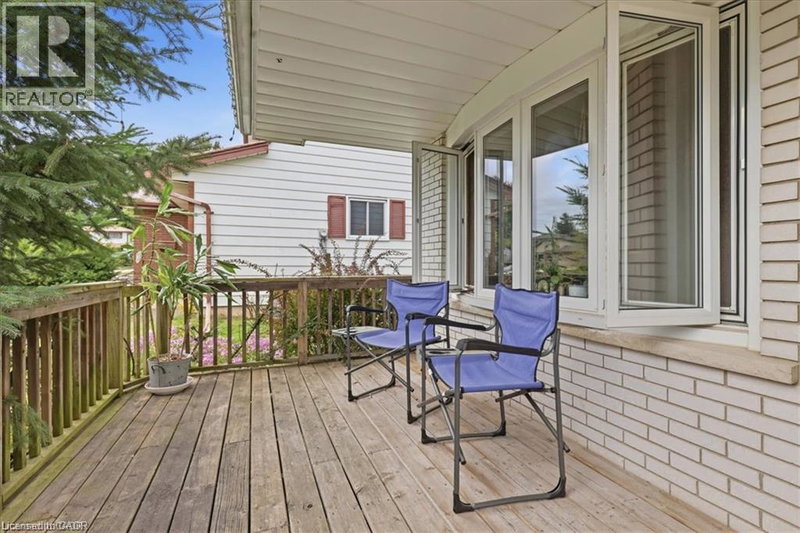 Image 2 of listing MLS® 40872003