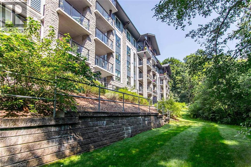 Image 2 of listing MLS® 40872147