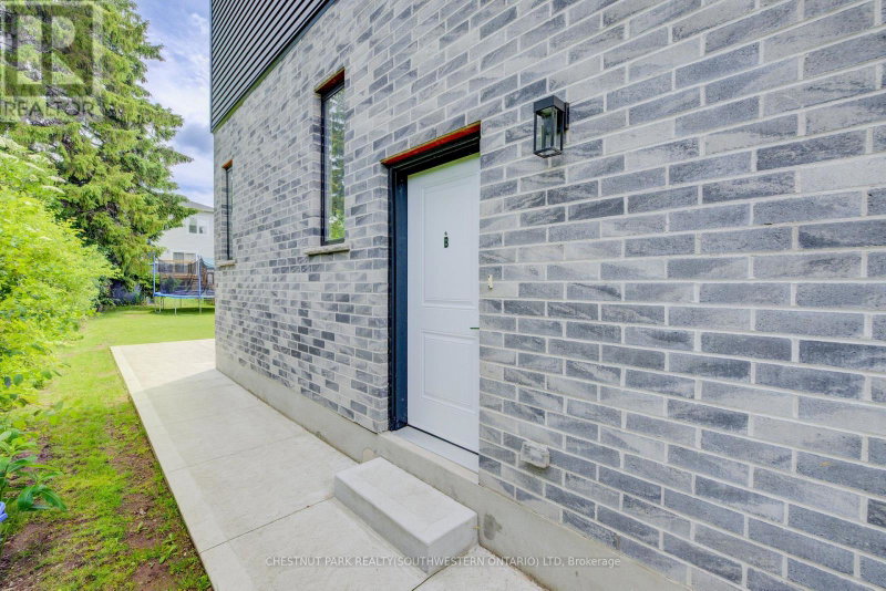 Image of home for listing MLS® X14082334