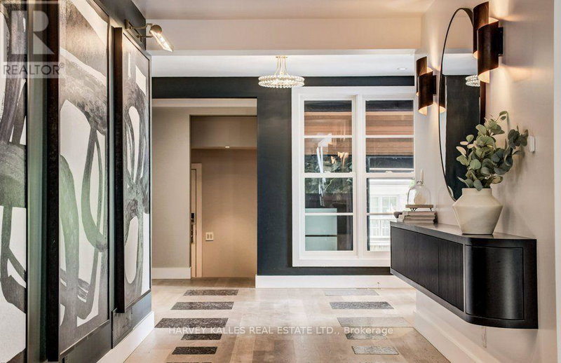 Image 3 of listing MLS® X14089426
