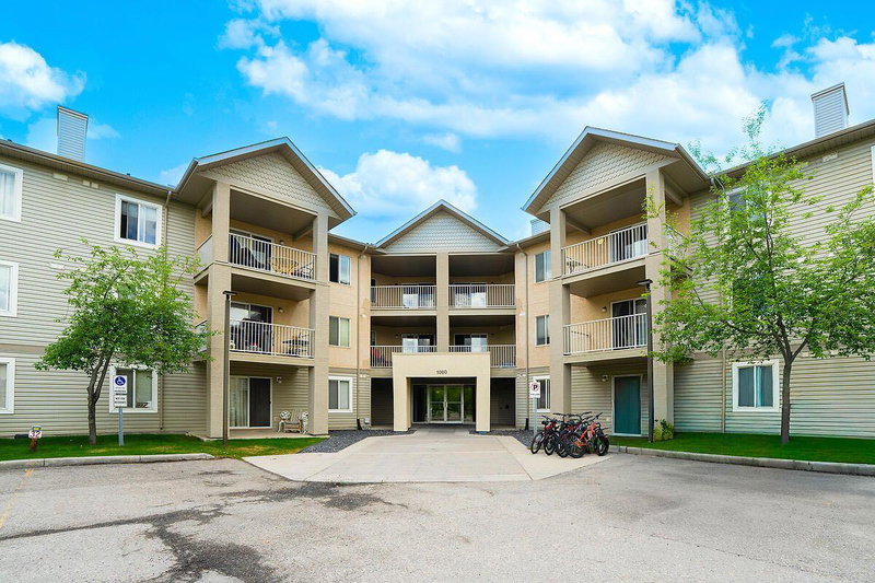 Image of home for listing MLS® A2318233