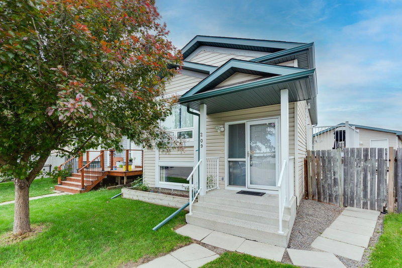 Image of home for listing MLS® A2322240
