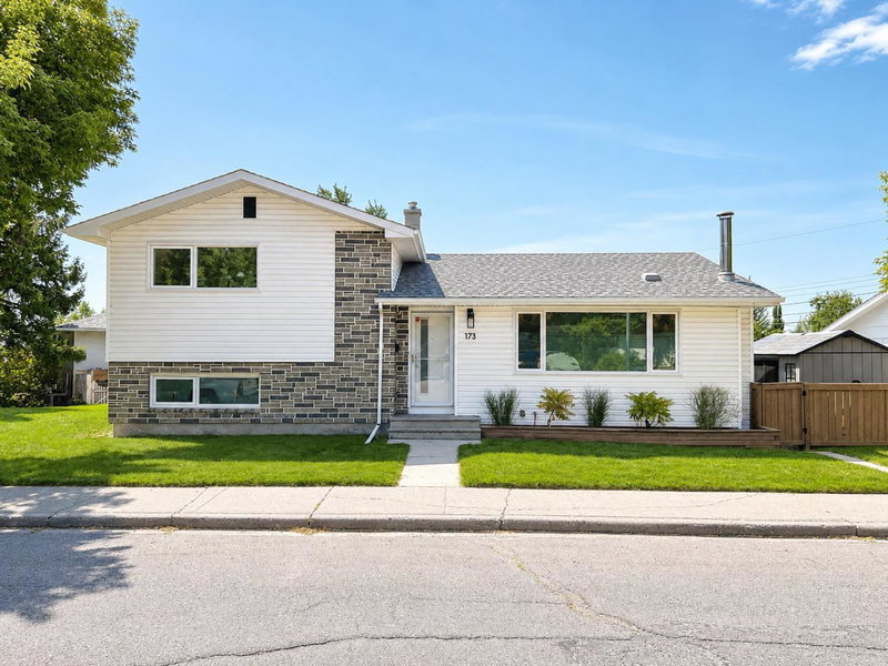 Image of home for listing MLS® A2338852