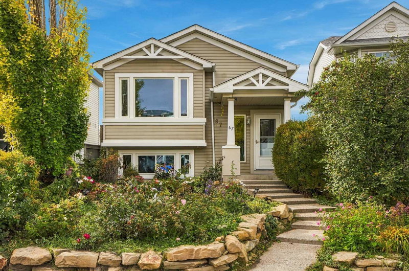 Image of home for listing MLS® A2348340