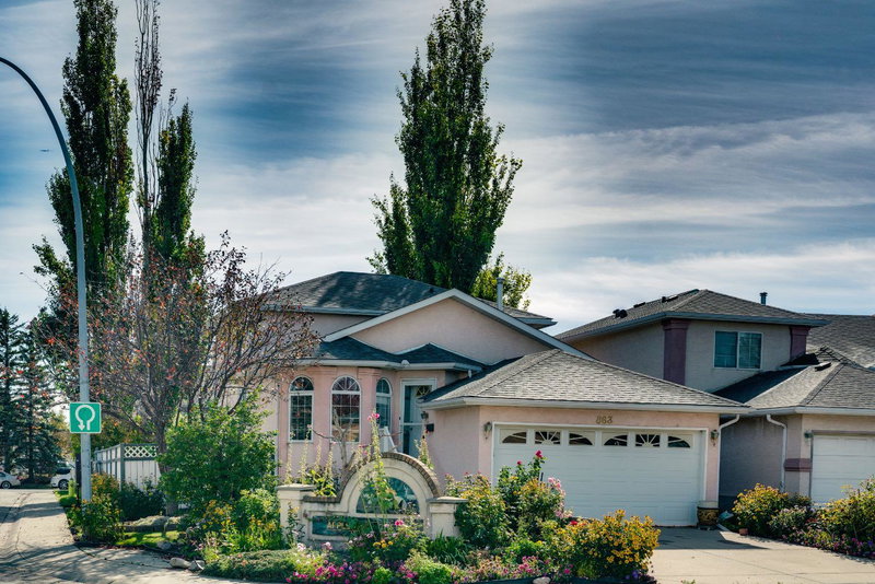 Image of home for listing MLS® A2348993