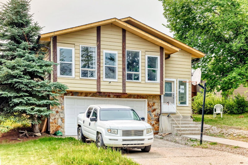 Image of home for listing MLS® A2350019
