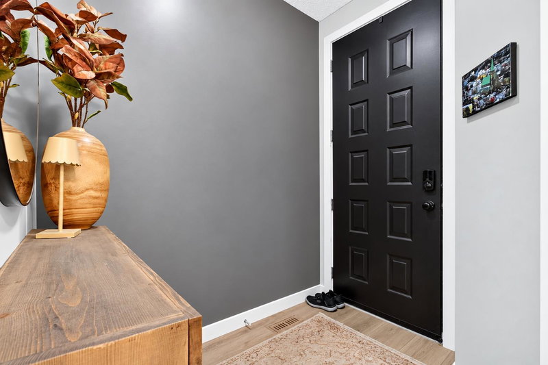 Image of home for listing MLS® A2352255