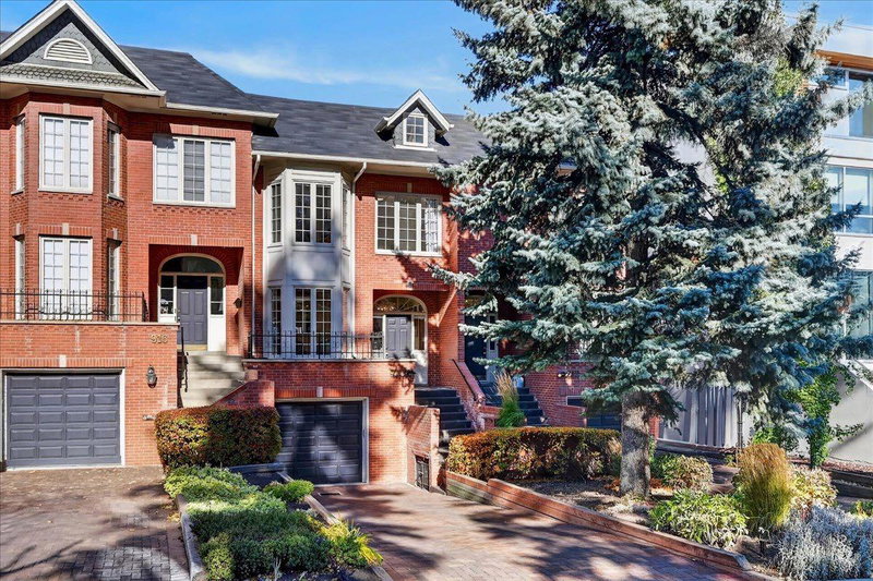 Image 1 of listing MLS® A2352837