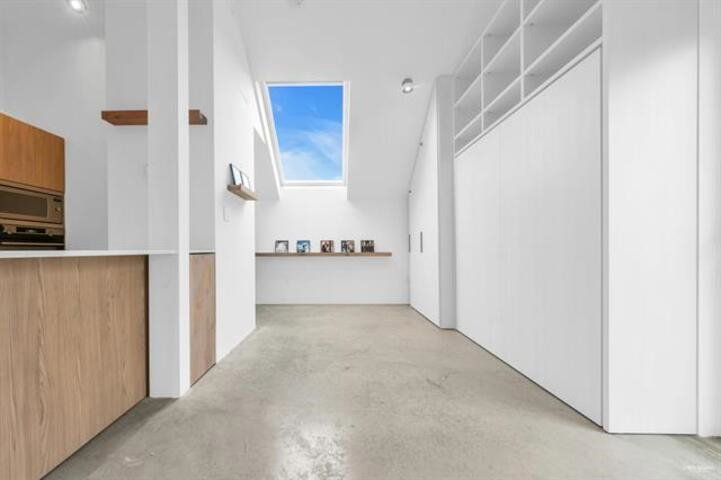 Image of home for listing MLS® R3064033