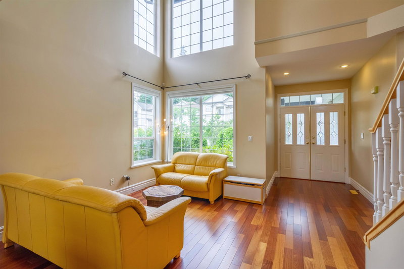 Image of home for listing MLS® R3078315