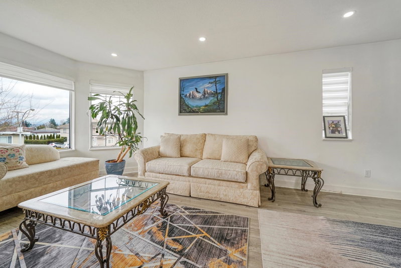 Image of home for listing MLS® R3098057