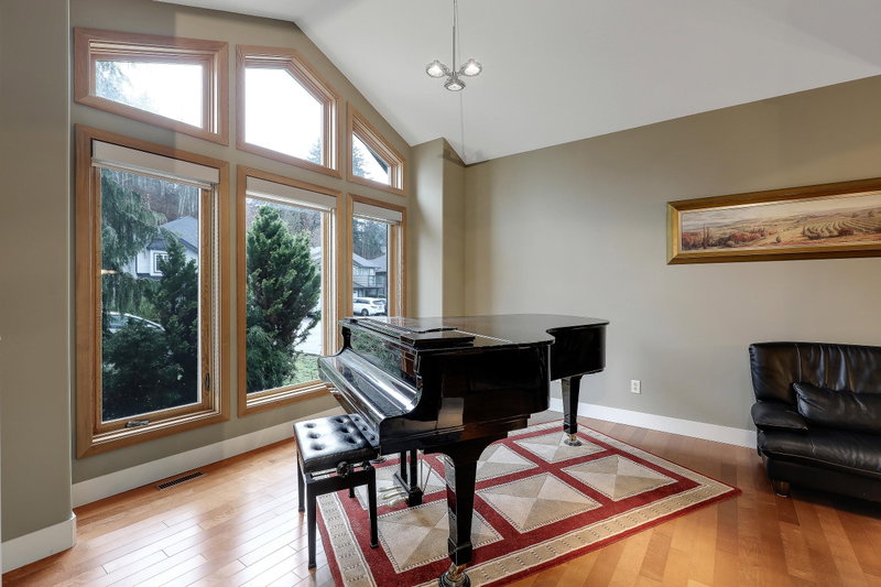Image of home for listing MLS® R3101839