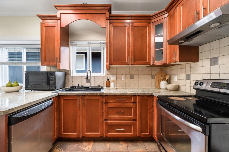 Image of home for listing MLS® R3106457