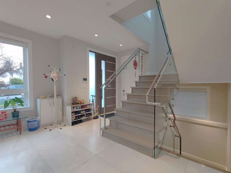 Image of home for listing MLS® R3110502