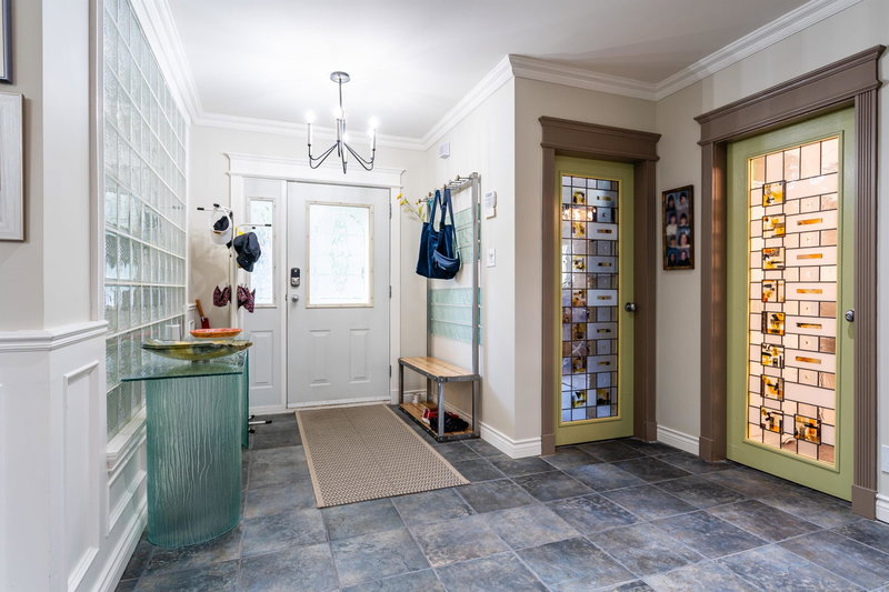 Image of home for listing MLS® R3112982