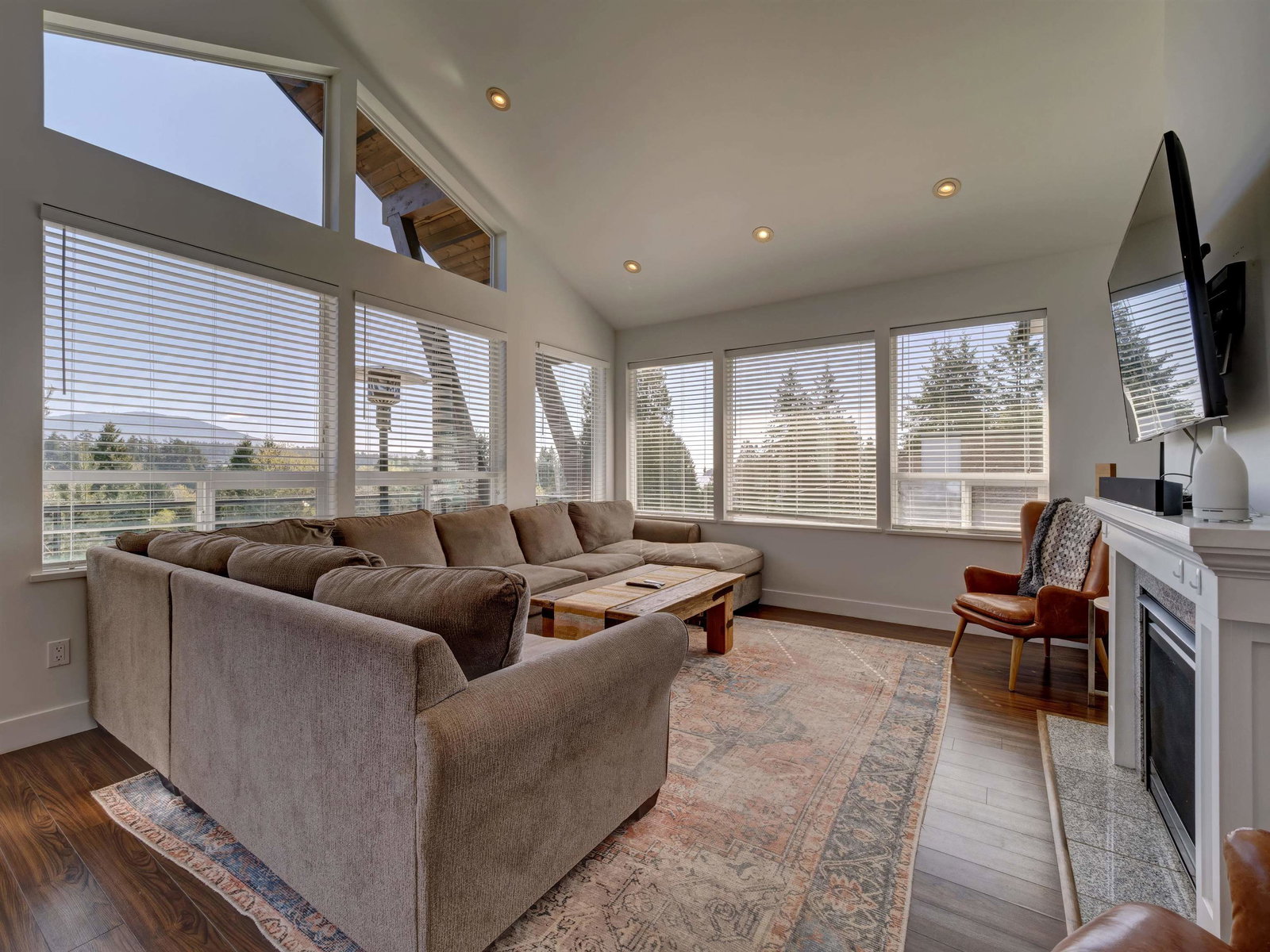 Image of home for listing MLS® R3113835