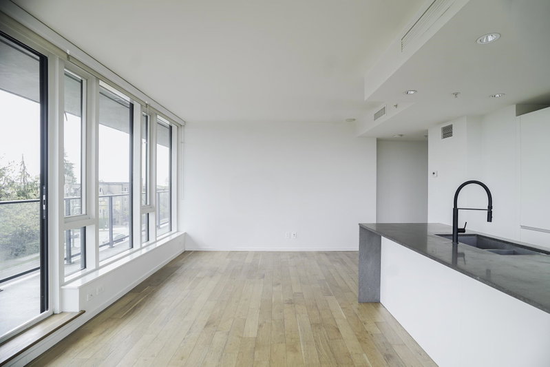 Image of home for listing MLS® R3116076