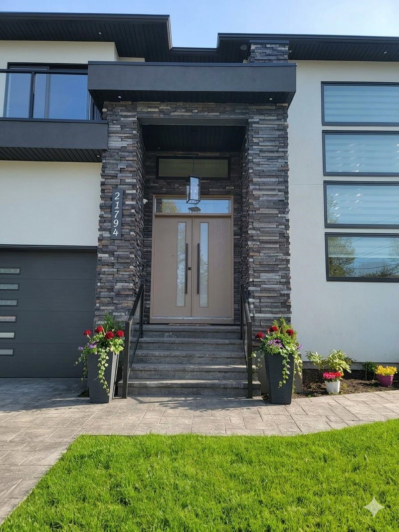 Image of home for listing MLS® R3116334