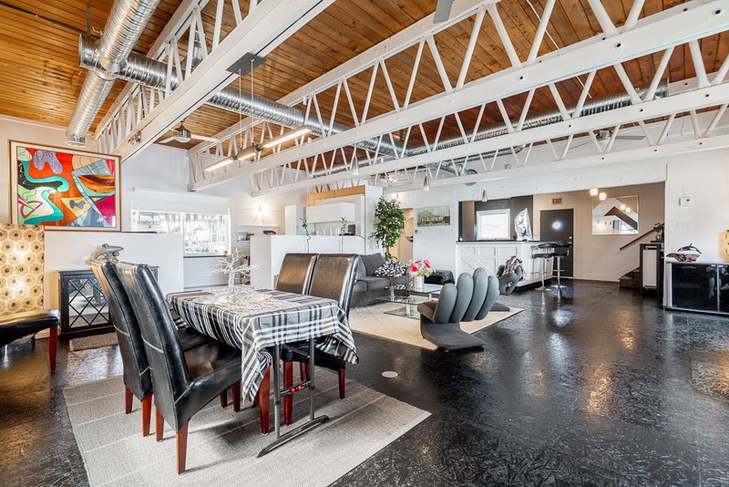Image of home for listing MLS® R3118298
