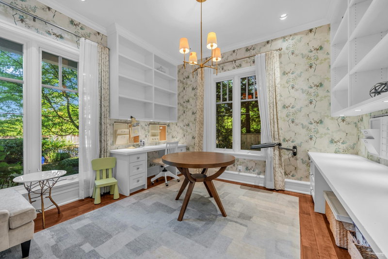Image of home for listing MLS® R3119304