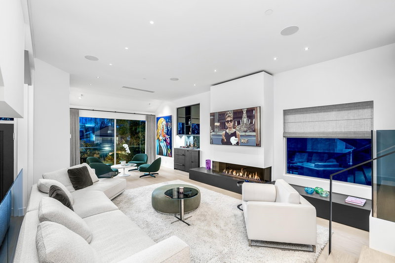 Image of home for listing MLS® R3122211