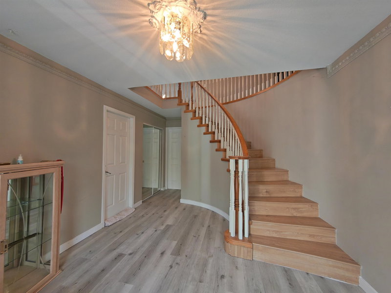 Image of home for listing MLS® R3122821