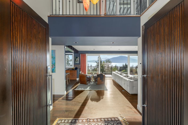 Image of home for listing MLS® R3123998
