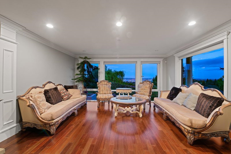 Image of home for listing MLS® R3126387