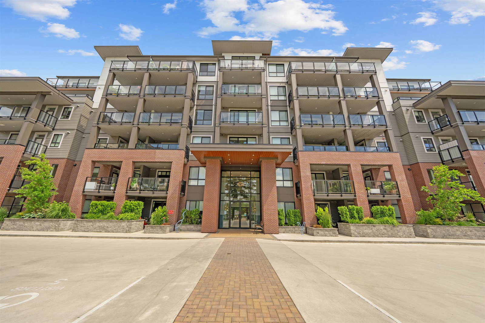 Image of home for listing MLS® R3130219