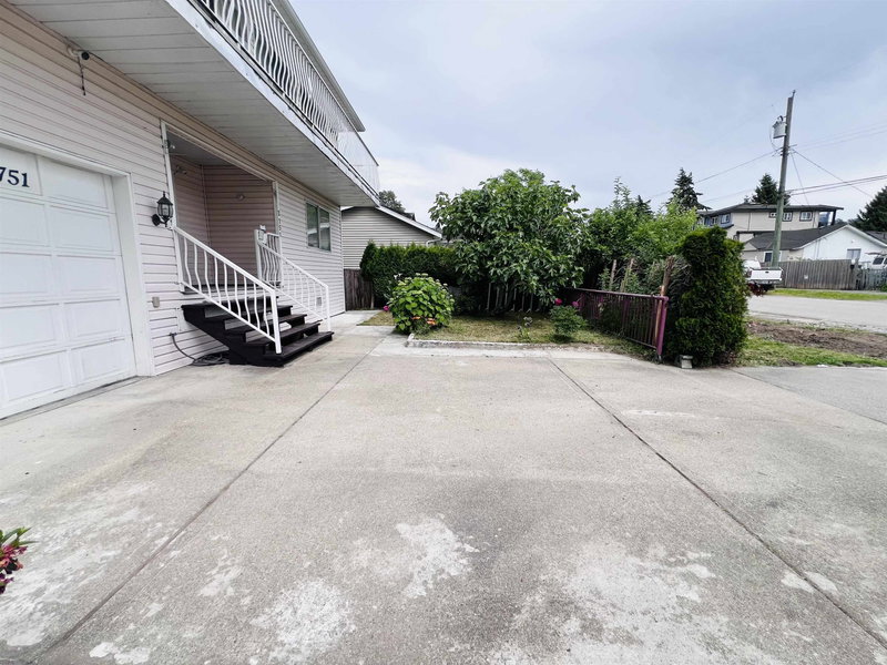 Image of home for listing MLS® R3132358