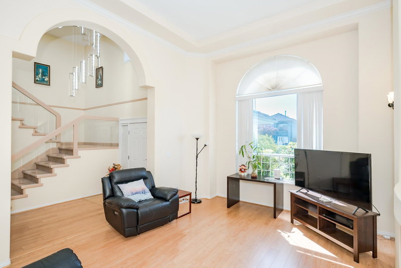 Image of home for listing MLS® R3134312