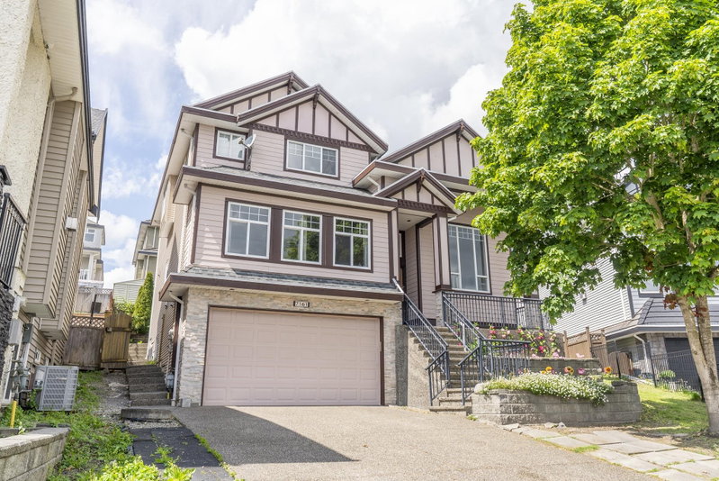 Image of home for listing MLS® R3135207