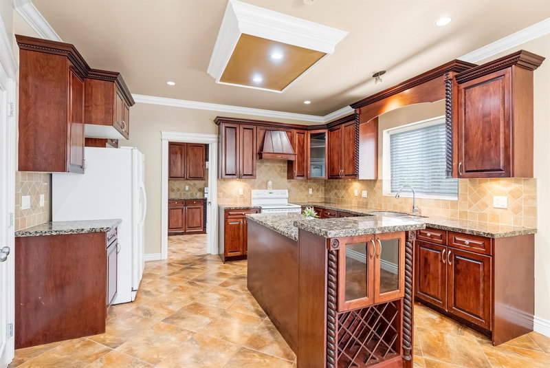 Image of home for listing MLS® R3135207