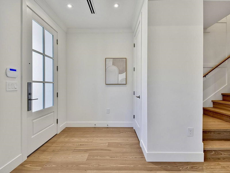 Image of home for listing MLS® R3135890